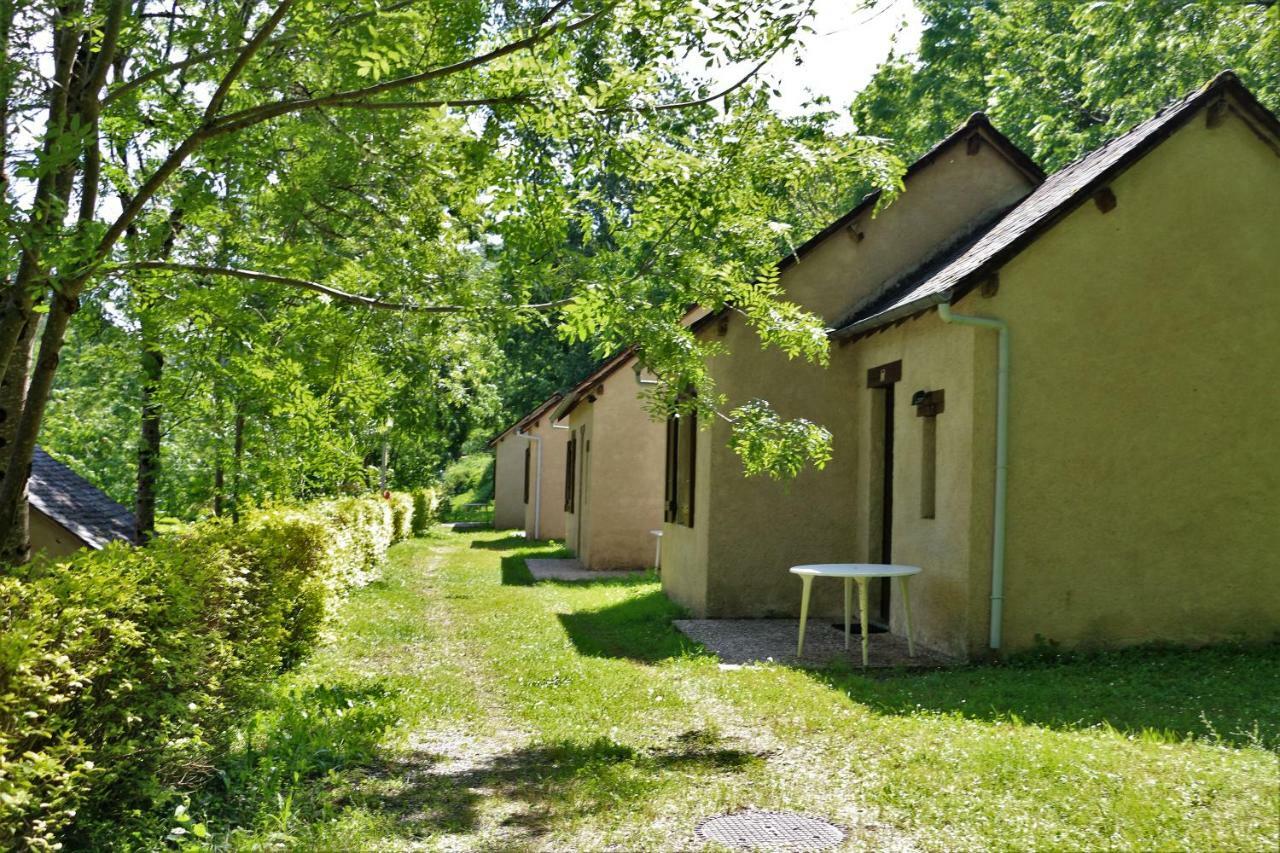 Camping Le Païsserou Najac Extérieur photo